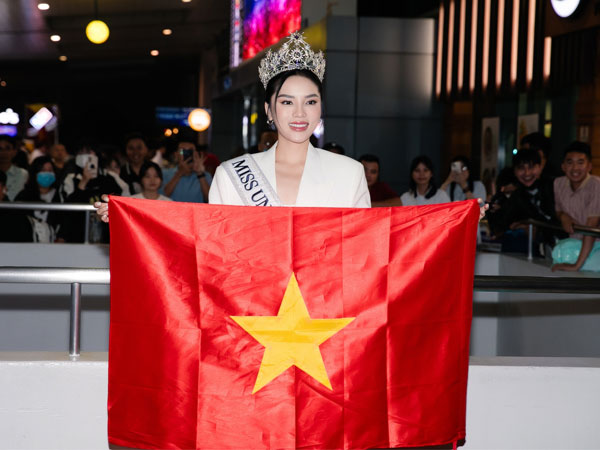 Chủ tịch Miss Universe Vietnam nói 1 câu về bố mẹ Kỳ Duyên khiến cư dân mạng kịch liệt phản đối