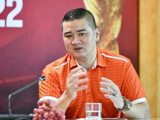 Cựu tuyển thủ Mạnh Dũng: Động lực của một số cầu thủ Việt Nam là 'tiền'