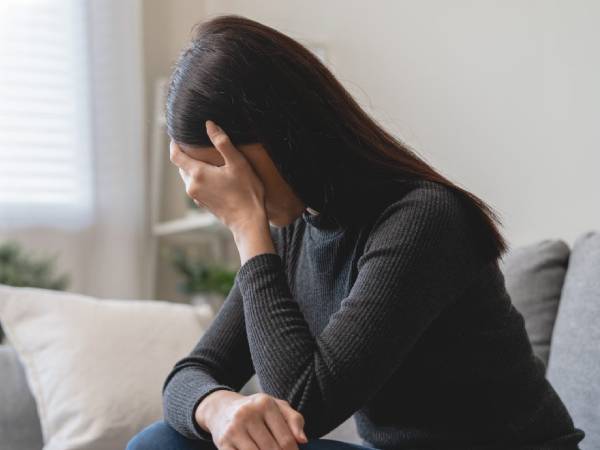 Lấy chồng, được cung phụng như bà hoàng, tôi vẫn muốn đi tìm tự do