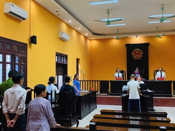 Phạt tù nghịch tử ngược đãi cha mẹ