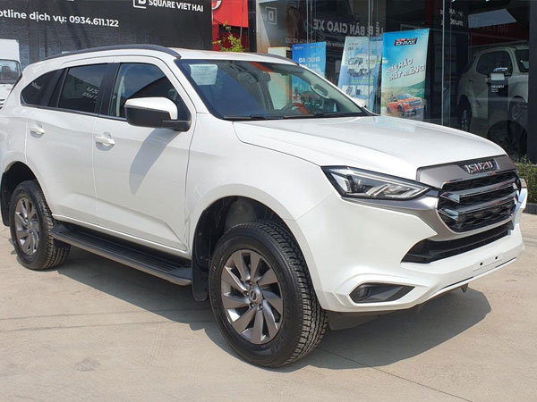 Isuzu mu-X giảm giá còn hơn 760 triệu tại đại lý: Cùng cỡ Fortuner nhưng rẻ ngang Yaris Cross, cơ hội thoát nhóm bán ít nhất cuối năm
