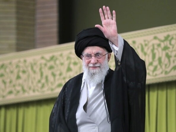 Lãnh tụ tối cao Iran đe dọa Israel và Mỹ bằng một 'phản ứng dữ dội'