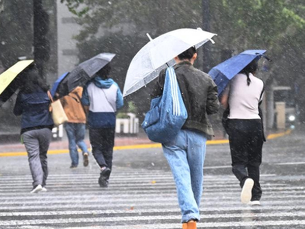 Tàn dư bão Kong-rey gây mưa kỷ lục tại Trung Quốc, hướng tiếp tới Nhật Bản