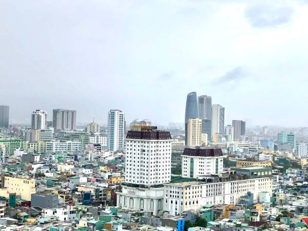 Căn hộ Đà Nẵng giá trăm triệu/m2 bung hàng, chung cư cũ đắt đỏ vẫn được săn tìm