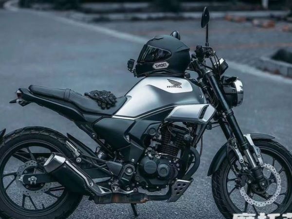 Honda ra mắt xe côn tay mới được mong chờ nhất 2024: ABS 2 kênh, giá quy đổi rẻ hơn Yamaha Exciter