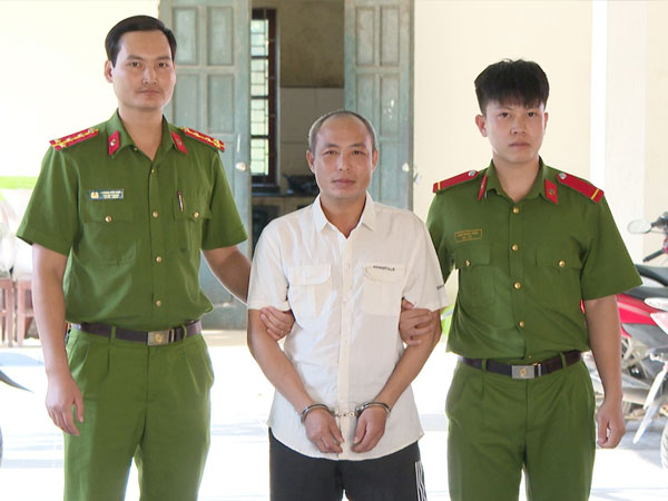 Bắt Bùi Văn Tuấn - kẻ chuyên livestream chửi bới, xúc phạm, bôi nhọ lãnh đạo