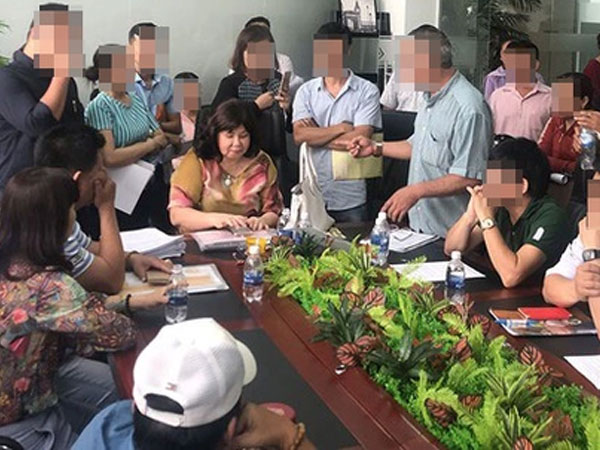 Chịu thua những giám đốc 'điên hợp pháp'?