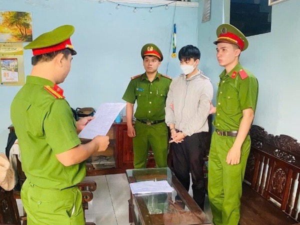 Nhân viên ngân hàng lừa mượn tiền người quen để đáo hạn, chiếm đoạt 4 tỷ đồng