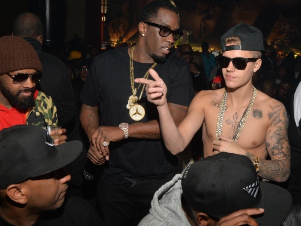 Sốc: Rò rỉ ảnh nóng và clip Justin Bieber trong tiệc thác loạn của ông trùm Diddy?
