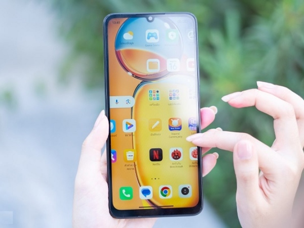 'Vua doanh số' của Xiaomi, bán chạy hơn S24 Ultra: Màn hình mượt hơn iPhone 16, giá chưa đến 3 triệu