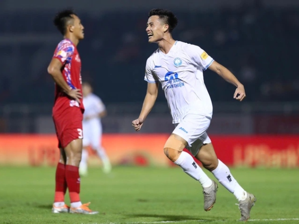 V-League 2024-2025: CLB TP HCM thảm bại trên sân Thống Nhất