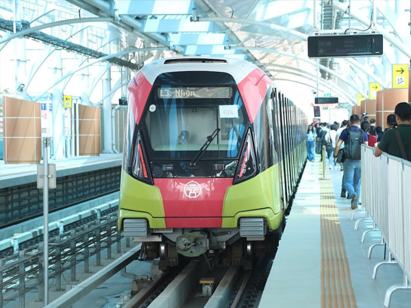 Sự cố mất điện làm gián đoạn metro Nhổn - ga Hà Nội: Thiếu nhân sự trực