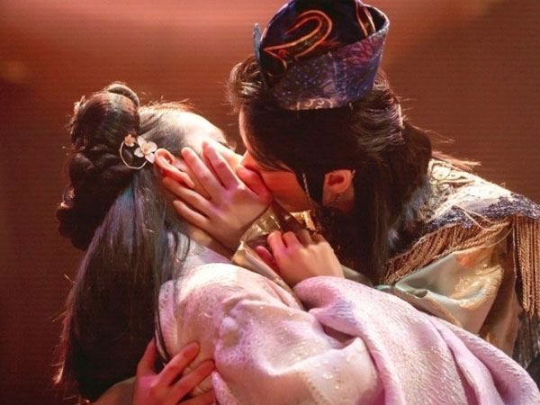 Phim Hàn siêu hay top 1 rating cả nước mà khán giả Việt ít quan tâm: Nữ chính xé truyện bước ra còn diễn đỉnh