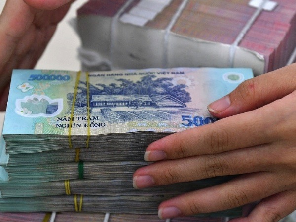 Người phụ nữ lừa bán 'cổ phiếu nội bộ' chiếm đoạt hơn 3 tỷ đồng