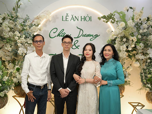 Chuyện lạ có thật: Con rể giống bố vợ như đúc, chuyện tình của nhân vật chính còn gây bất ngờ hơn!