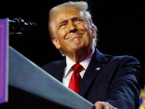 Pha rút lui của ông Trump có thể khiến thế giới đối mặt 'kỷ nguyên bất ổn mới': Nghìn tỷ USD ở đâu?