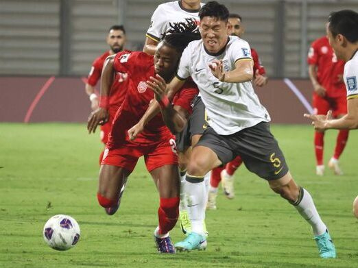Trung Quốc 'hút chết' trên sân khách, vực dậy mộng World Cup bằng bàn thắng quý như vàng