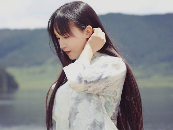 Lập kỷ lục ngay ngày trở lại, Lý Tử Thất nói một câu khiến fan xót xa