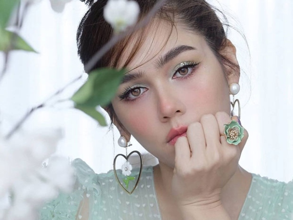 Phú bà được chồng cho hưởng di chúc 7000 tỷ, nhan sắc được ví như Phạm Băng Băng