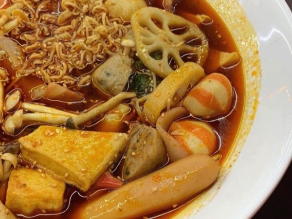 Gia vị quen thuộc trong bếp là nguyên nhân khiến người mẹ trẻ sinh non ở tuần 33, nhiều người không biết