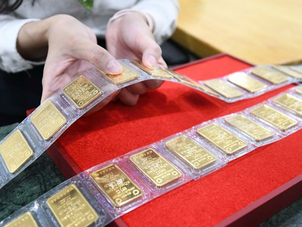 Dự báo giá vàng 10 ngày tới: Đà lao dốc chậm lại, tạo đáy trước thềm năm 2025?