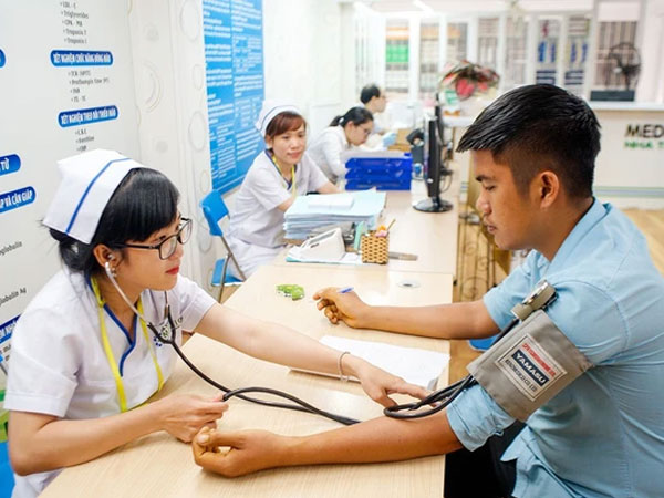 Quy định mới nhất về khám sức khỏe khi cấp đổi giấy phép lái xe từ 1/1/2025, hàng triệu lái xe cần lưu ý gì?