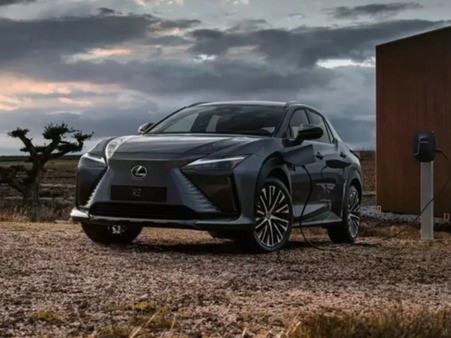Lexus RZ 2025 - chiếc Lexus EV 'ngon bổ rẻ' chỉ 1,04 tỷ đồng