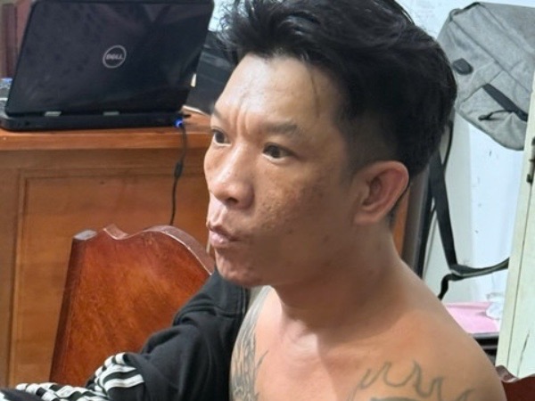 Bắt Ti 'lốp xe' về tội lừa đảo chiếm đoạt tài sản