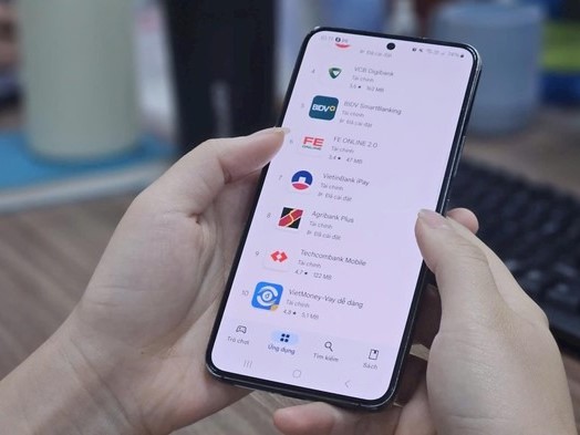Từ 1/1/2025, tất cả ứng dụng ngân hàng không được ghi nhớ mật khẩu truy cập, người dùng cần chú ý!
