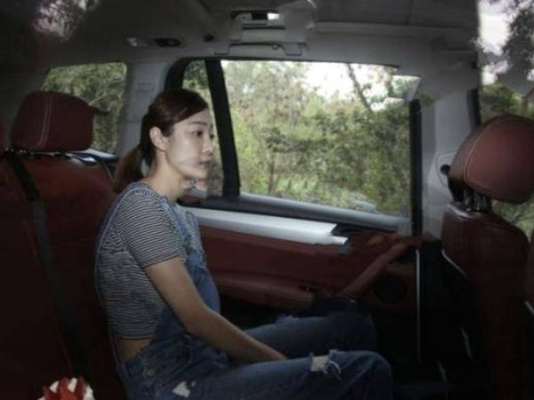 Nữ diễn viên đình đám lộ clip sốc với nam vương hàng đầu showbiz