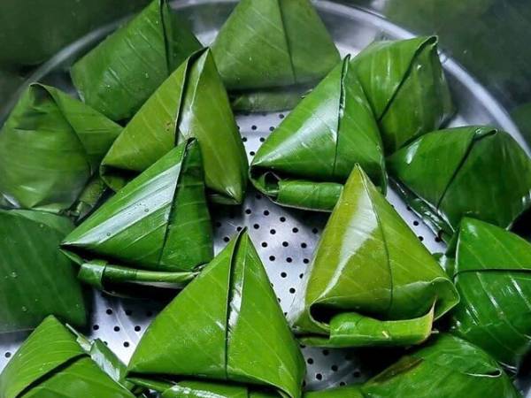 Món thời bao cấp ăn 'cứu đói', nay thành đặc sản khoái khẩu người thành phố ưa chuộng vì hương vị lạ, 65.000 đồng/chục