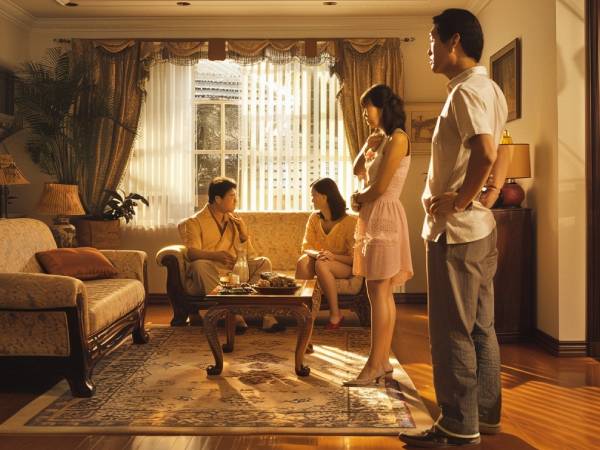 Mẹ già lập di chúc chia nhà cho 2 con, thái độ của con dâu trưởng khiến cả họ phẫn nộ, còn tôi lên cơn đau tim