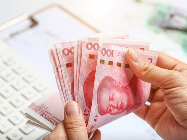 Cụ ông 'chết vì sung sướng' trên giường, lộ ra chuyện kỳ quái