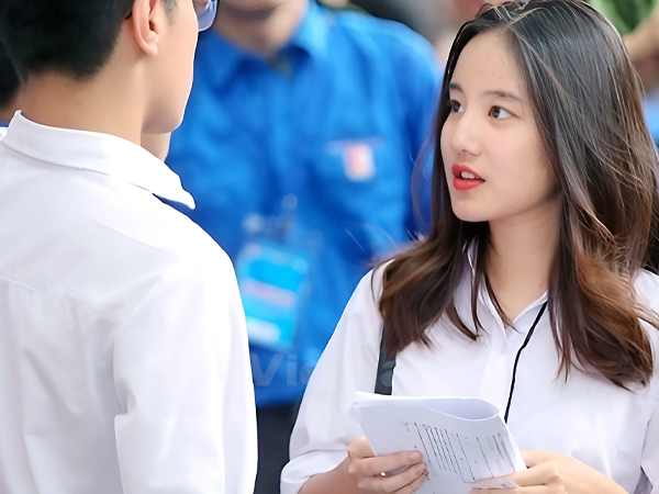 Bộ GD-ĐT dự kiến 'siết' tuyển sinh đại học bằng học bạ