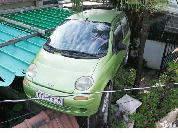 Xe 'hot' ngày ấy: Matiz 'đậu' trên mái nhà, mơ ước một thời của người Việt