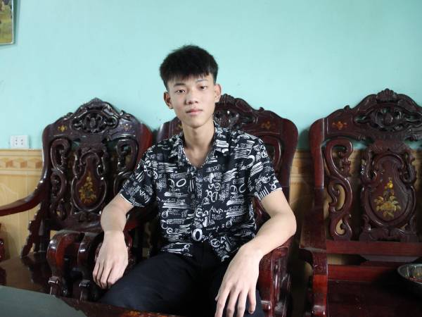 Xúc động lá đơn xin nhập ngũ của chàng trai mồ côi cả cha lẫn mẹ ở Nghệ An