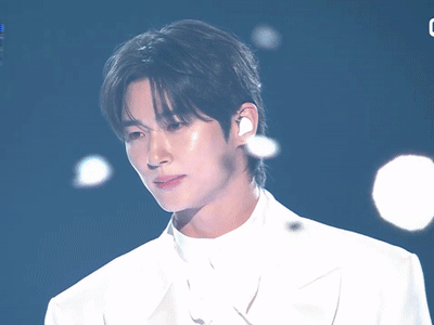 Nam thần gây sốt với màn trình diễn như 'xé phim bước ra', biến MAMA 2024 thành concert riêng của mình!