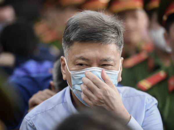 Tỷ phú Chu Lập Cơ ca ngợi bà Trương Mỹ Lan, xin tòa xử 'mức án thấp nhất có thể'