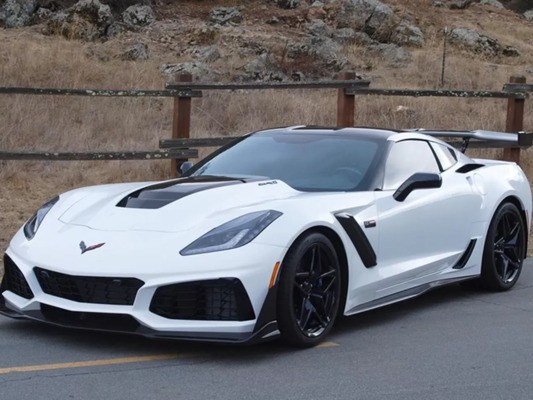 Hennessey Corvette C7 ZR1 mạnh 1000 mã lực tìm chủ mới