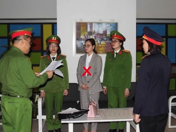Bắt Cục trưởng Cục Hải quan Hà Nam Ninh do nhận hối lộ