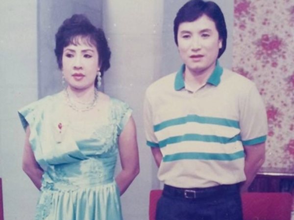 NSND Minh Vương lên tiếng chuyện giàu có, mua xe hơi