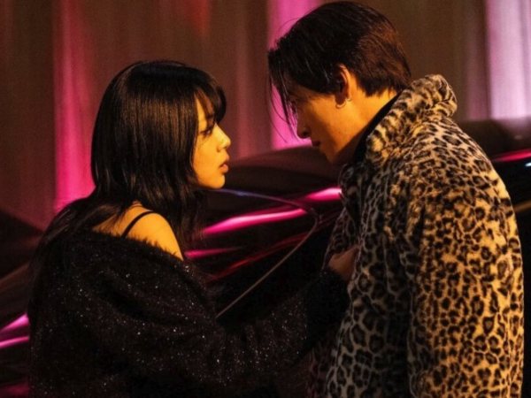 Phim Hàn 18+ chiếm top 1 toàn cầu: Hấp dẫn đến từng khung hình, nam chính tài sắc đỉnh cao không một điểm trừ