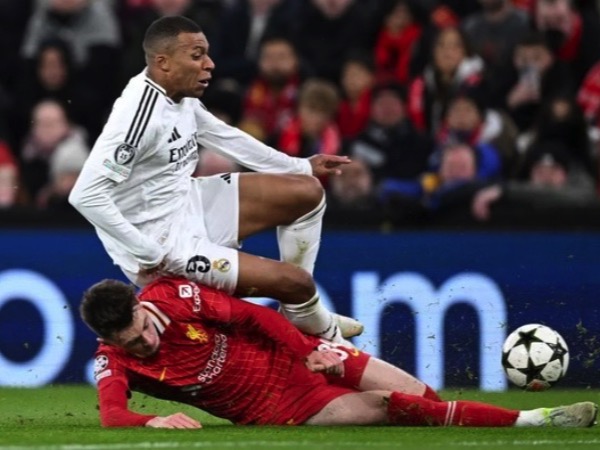 Mbappe sút hỏng phạt đền, Real Madrid thua tâm phục Liverpool