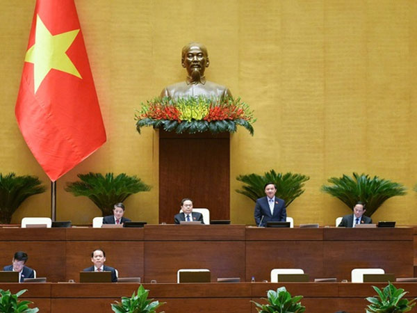 Bầu Tổng Thư ký Quốc hội; phê chuẩn bổ nhiệm Bộ trưởng Bộ Tài chính, Bộ trưởng Bộ GTVT, Thẩm phán TANDTC