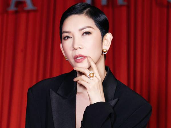 Siêu mẫu Xuân Lan lại mở 'lớp thực hành tiếng Việt' giữa trưa, netizen: Một chiếc status rất khó ở!