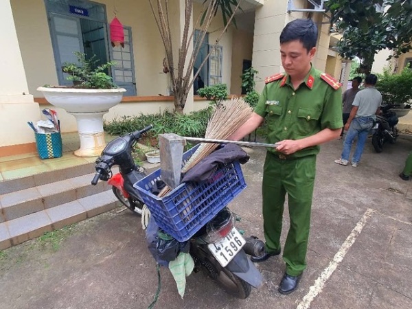 Đóng giả 'lao công' quét rác gây ra hàng loạt vụ trộm cắp