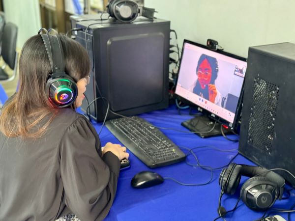 Những công việc online làm tại nhà, thu nhập hấp dẫn