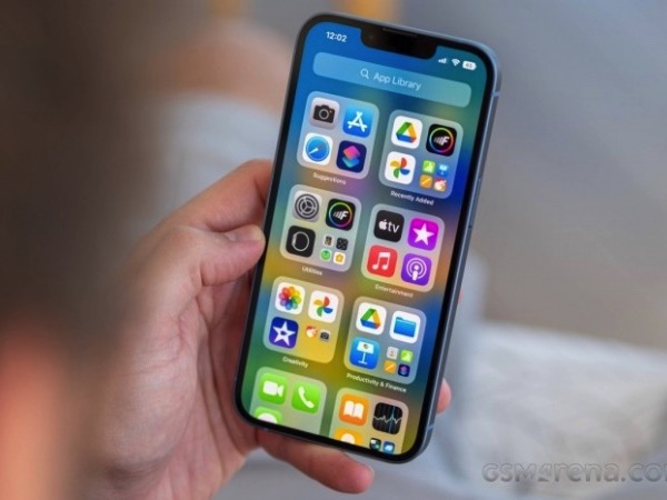 Giá iPhone 14, iPhone 14 Pro, iPhone 14 Plus mới nhất giảm 'không phanh', trang bị 'xịn' không kém iPhone 16