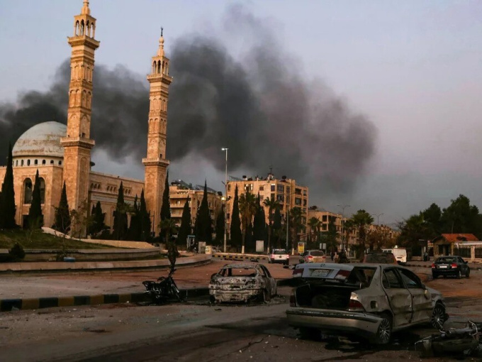 Vì sao phiến quân tấn công chiếm thành phố lớn thứ hai ở Syria?