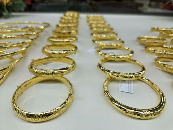 Tối 2-12, giá vàng nhẫn 99,99 chưa dừng đà giảm